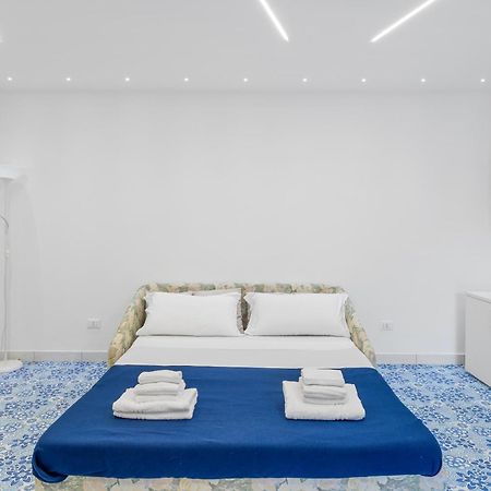 Luxe Minimal Duplex, Amalfi Coast - Airhome Vico Equense Kültér fotó